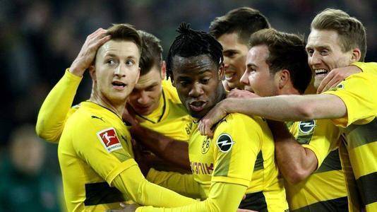  多特蒙德青年才俊涌现，德甲未来之星闪耀赛场